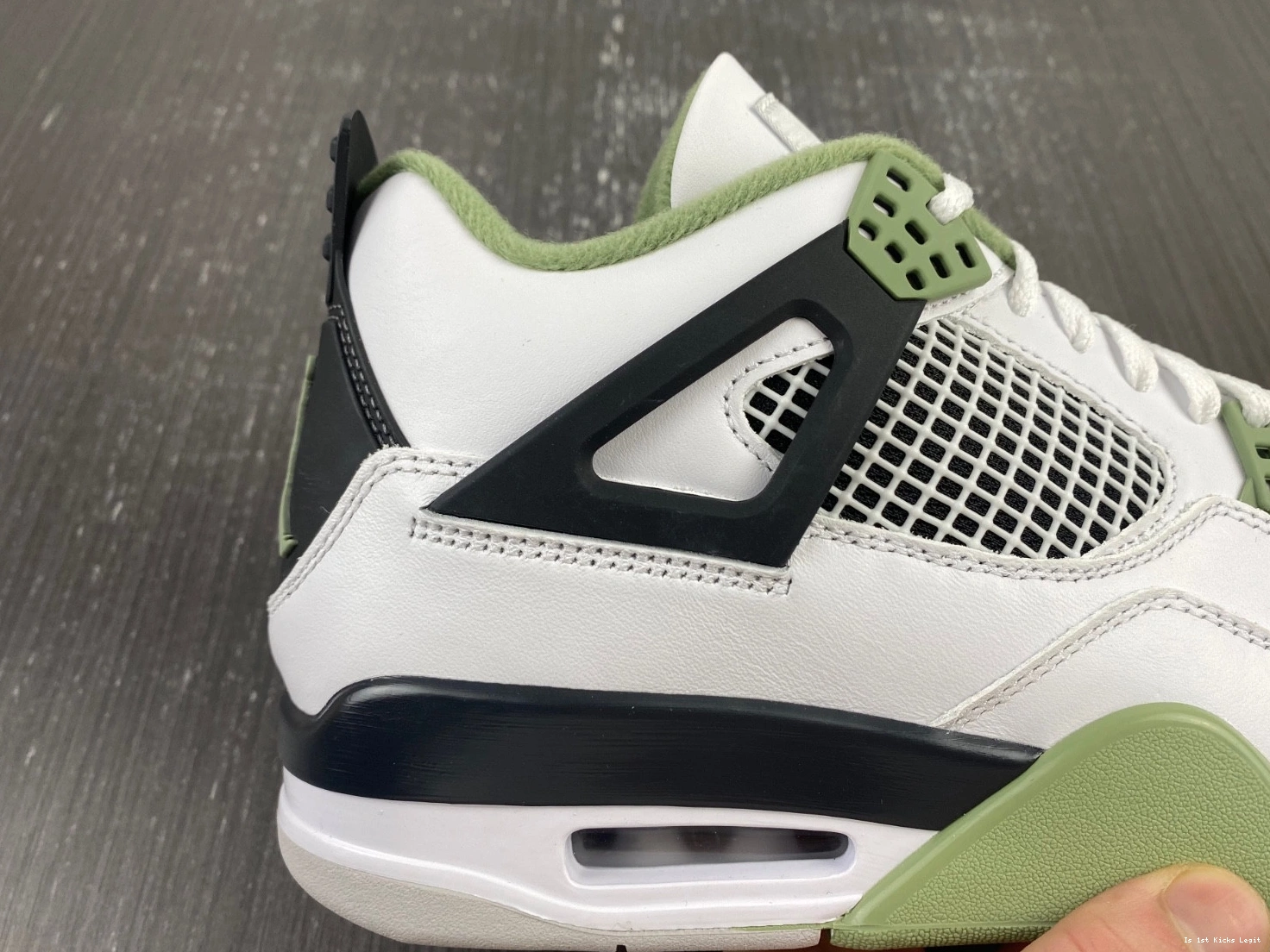 Green Jordan Air Seafoam WMNS Oil 4 AQ9129-103 1223